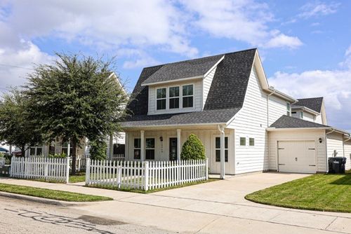 a-1004 N Kentucky St, McKinney, TX, 75069-2614 | Card Image