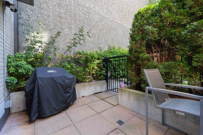 1628 W 7th Avenue, Townhouse with 3 bedrooms, 2 bathrooms and 2 parking in Vancouver BC | Image 32