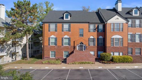 unit-805-676 Gateway Dr Se, LEESBURG, VA, 20175-4061 | Card Image