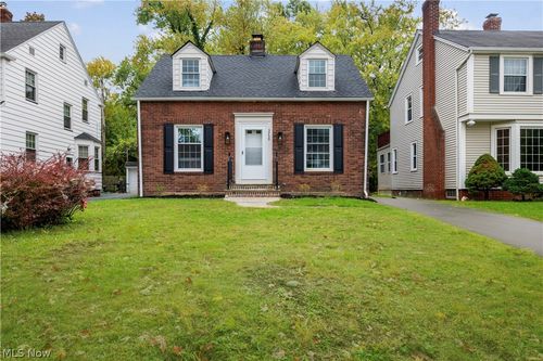 3750 Bainbridge Rd, Cleveland Heights, OH, 44118-2244 | Card Image