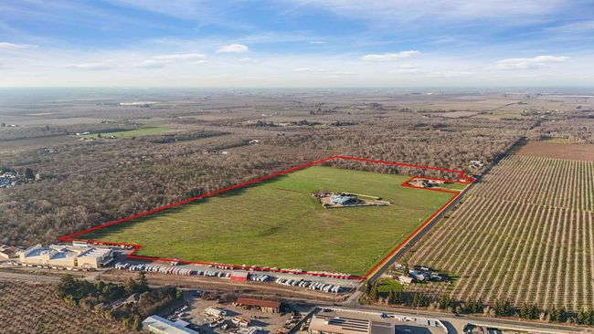 5725 N Wall Rd, House other with 2 bedrooms, 1 bathrooms and null parking in Linden CA | Image 6