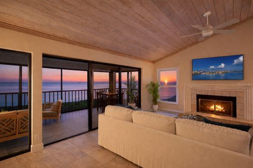 4535 Bay Club Dr, BRADENTON, FL, 34210-4015 | Card Image