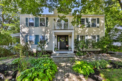 2-14 Chester Rd, Derry, NH, 03038-1657 | Card Image