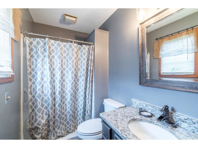 705 Pine Run, House other with 3 bedrooms, 2 bathrooms and null parking in Angola IN | Image 16