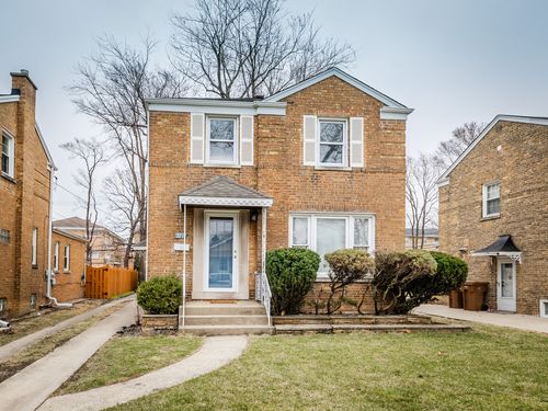 2217 S 18th Ave, North Riverside, IL, 60546-1013 | Card Image
