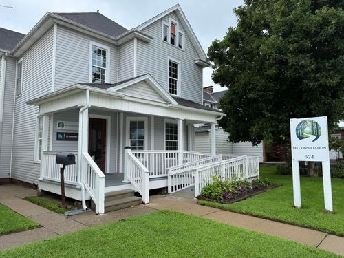 624 E Main St, Lancaster, OH, 43130-3903 | Card Image