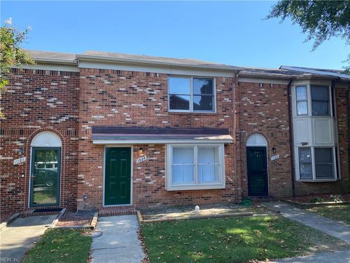 1924 Darnell Dr, Virginia Beach, VA, 23455-3115 | Card Image