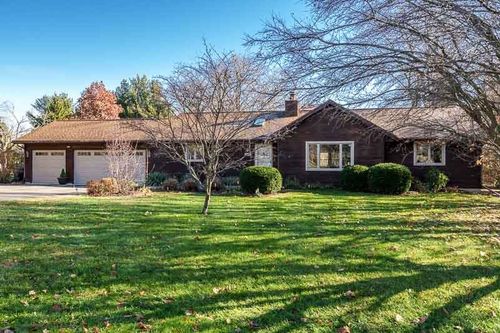 10077 Jesters Row, Roscoe, IL, 61073-9477 | Card Image