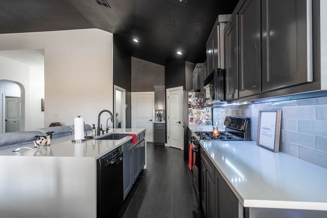 804 Gallantry Ln, House other with 4 bedrooms, 2 bathrooms and 2 parking in Midland TX | Image 11