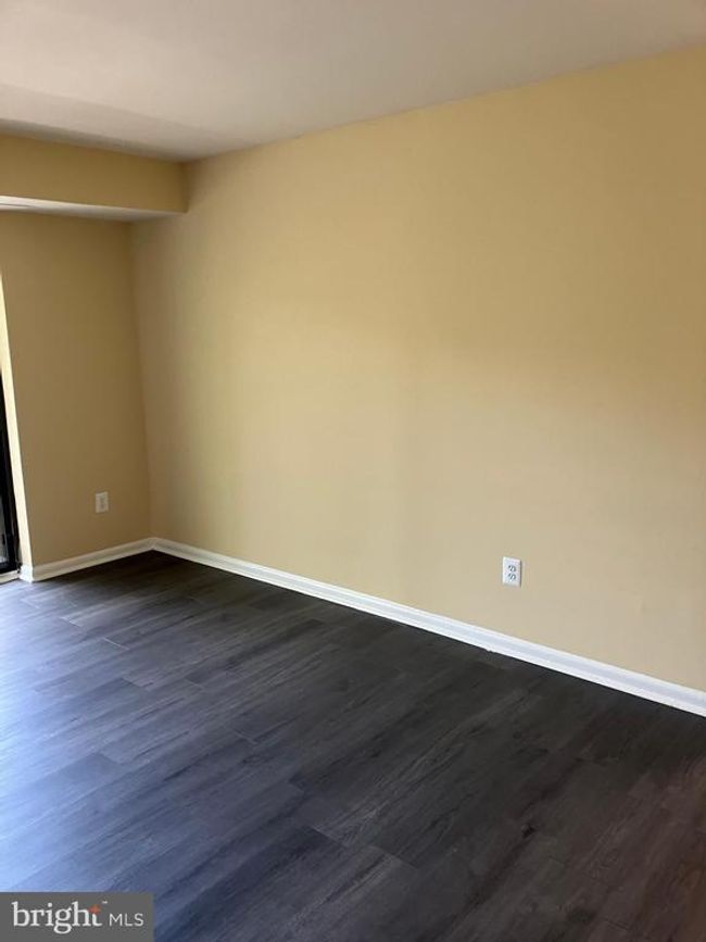 APT-301 - 6137 Leesburg Pike, Condo with 1 bedrooms, 1 bathrooms and null parking in FALLS CHURCH VA | Image 7