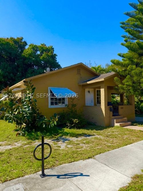 1100 N 24th Ave, Hollywood, FL, 33020-3451 | Card Image