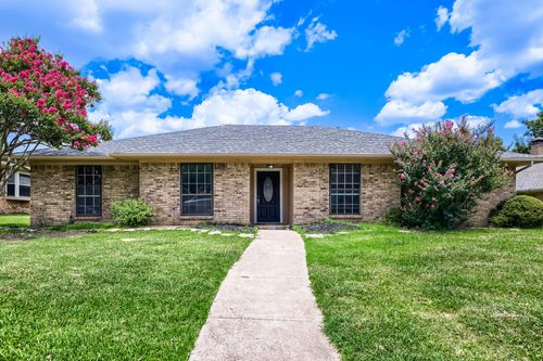 1949 Chesham Dr, Carrollton, TX, 75007-2403 | Card Image