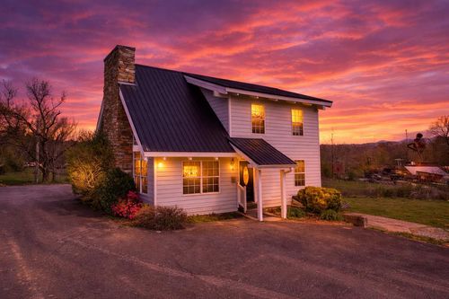 243 Old Highway 5 S, Ellijay, GA, 30540-5958 | Card Image