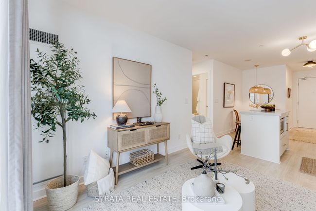1006 - 58 Orchard View Blvd, Condo with 1 bedrooms, 1 bathrooms and 1 parking in Toronto ON | Image 9