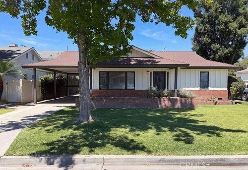 1-4421 Stanbridge Avenue, Long Beach, CA, 90808 | Card Image