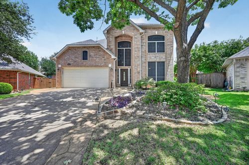 2400 Sweet Grass Trl, Flower Mound, TX, 75028-7159 | Card Image