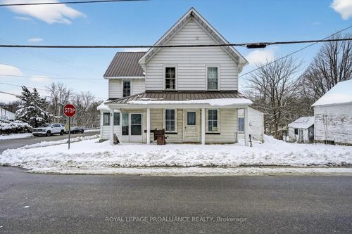5 Water St, Oxford Mills, ON, K0G1S0 | Card Image