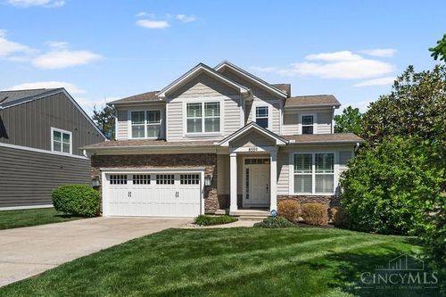 8559 Kenwood Rd, Cincinnati, OH, 45236-2009 | Card Image