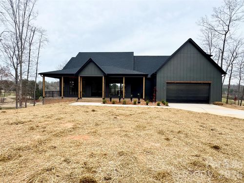 191 Broken Arrow Dr, Statesville, NC, 28677-9607 | Card Image