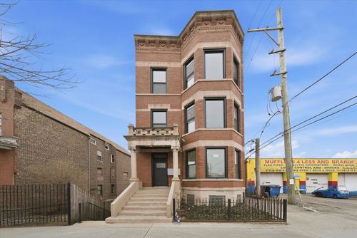 apt-3-2345 W 23rd Pl, CHICAGO, IL, 60608-3820 | Card Image