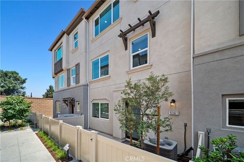 9361 Via Azul, Pico Rivera, CA, 90660-2404 | Card Image