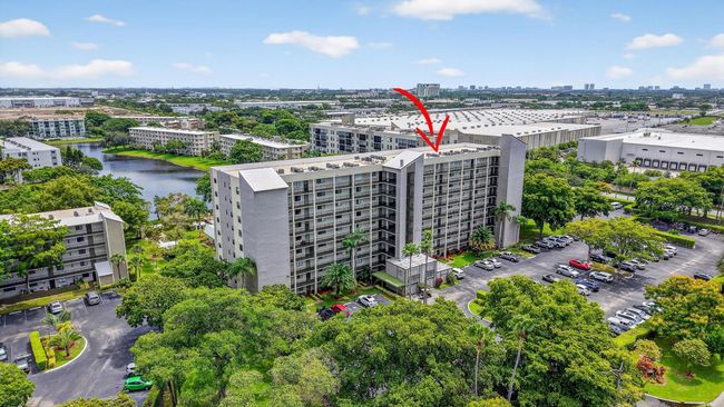 APT-505 - 2205 S Cypress Bend Dr, Condo with 2 bedrooms, 2 bathrooms and null parking in Pompano Beach FL | Image 79