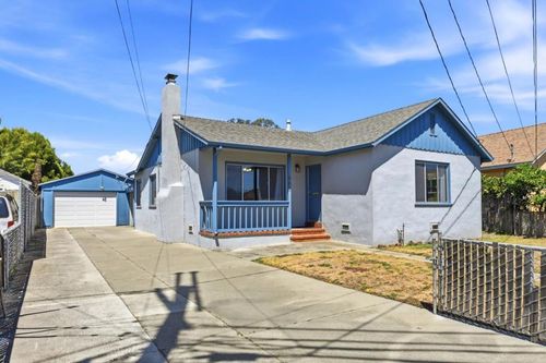 663 Myrtle Ave, South San Francisco, CA, 94080-4532 | Card Image
