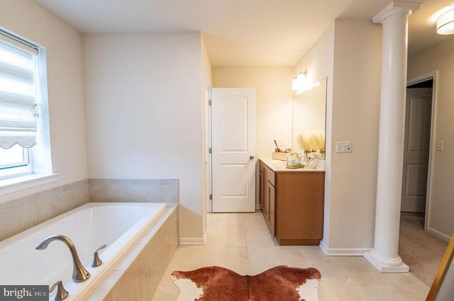 45 Saddle Ln, House other with 4 bedrooms, 4 bathrooms and null parking in Easton PA | Image 39