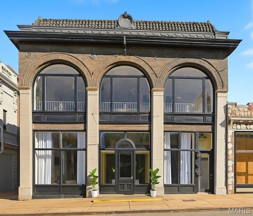 4515 Olive St, Saint Louis, MO, 63108-1814 | Card Image