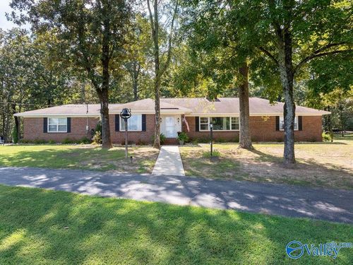 206 Pine St, New Hope, AL, 35760-8440 | Card Image
