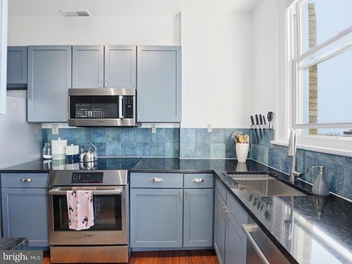 apt-603-1852 Columbia Rd Nw, WASHINGTON, DC, 20009-2023 | Card Image