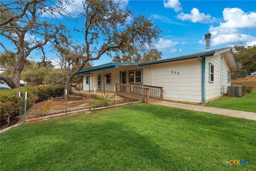 333 Tamarack Dr, Canyon Lake, TX, 78133-2607 | Card Image