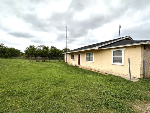 1814 Springlake W, Brownwood, TX, 76801-3253 | Card Image