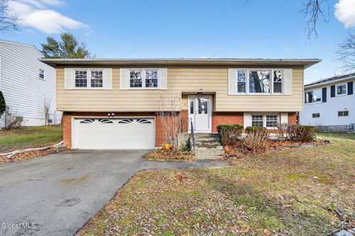 54 Normanside Drive, Albany, NY, 12208 | Card Image