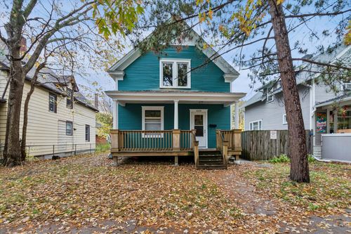 447 Fry St, Saint Paul, MN, 55104-3706 | Card Image