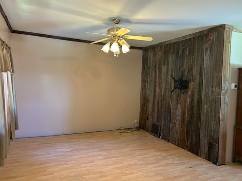 157 E 2nd St, GLIDDEN, WI, 54527-2218 | Card Image