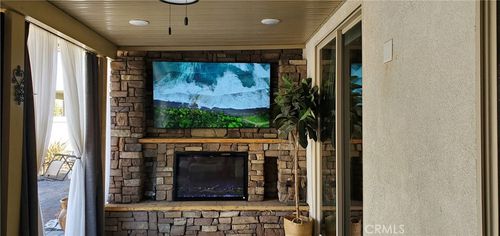 1513 Camino Hidalgo, Hemet, CA, 92545 | Card Image