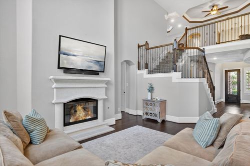 8334 Sedona Ridge Dr, Cypress, TX, 77433-6289 | Card Image