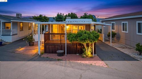 506 Cherry, Napa, CA, 94558 | Card Image