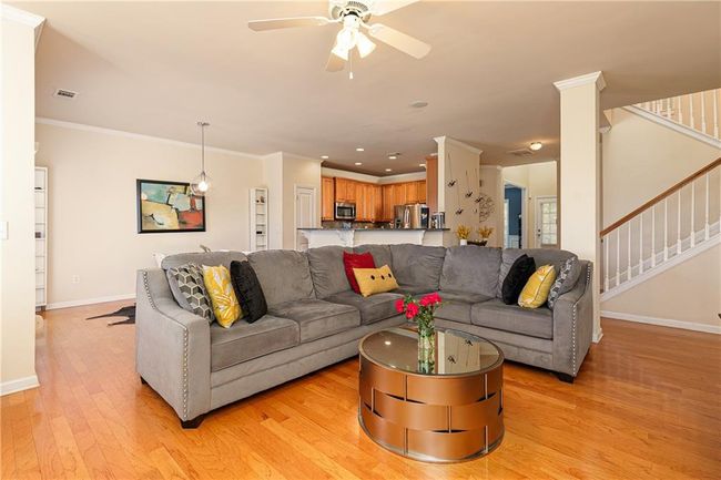 5888 Cobblestone Creek Cir, House other with 6 bedrooms, 4 bathrooms and null parking in MABLETON GA | Image 18