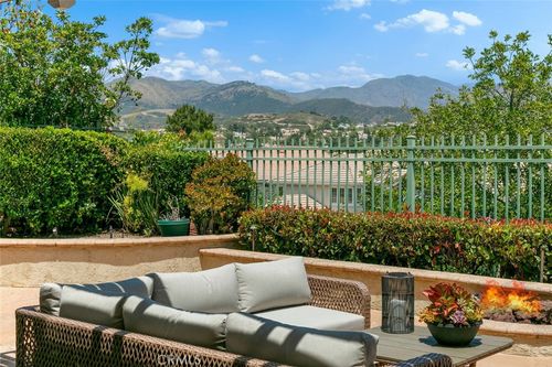 30 Wakonda, Trabuco Canyon, CA, 92679-3709 | Card Image