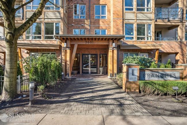 209 - 2601 Whiteley Court, Condo with 2 bedrooms, 0 bathrooms and 2 parking in North Vancouver BC | Image 3