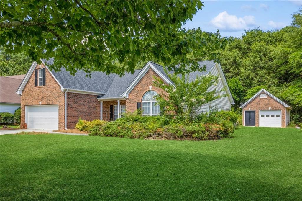 Meadow Gate Way, Loganville, GA 30052