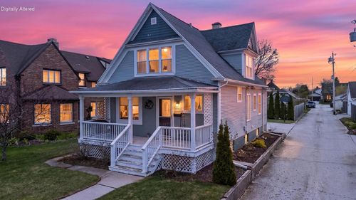 321 Bell Avenue, Sheboygan, WI, 53083 | Card Image