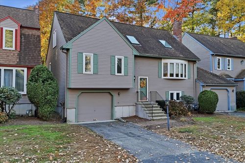 142-142 Copperwood Dr, Stoughton, MA, 02072-1418 | Card Image