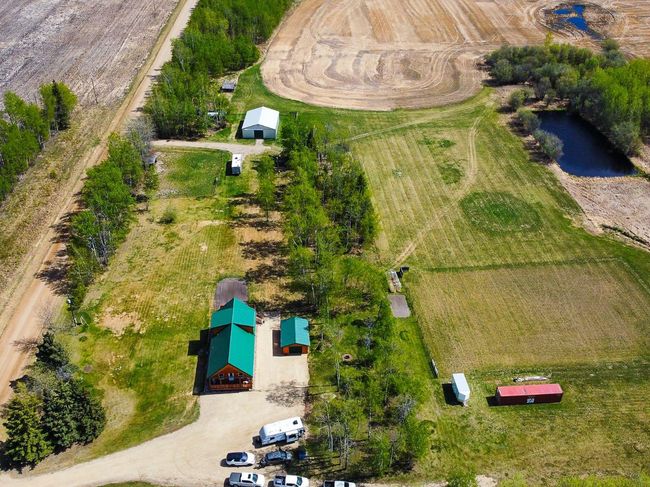 20133 Twp Rd 832, House other with 3 bedrooms, 2 bathrooms and null parking in St Isidore AB | Image 38