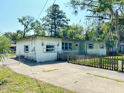 3243 De Carlo Ln, Jacksonville, FL, 32277-3537 | Card Image