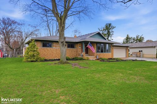 5669 Sandburn Ave, Shelby Township, MI, 48316-2438 | Card Image