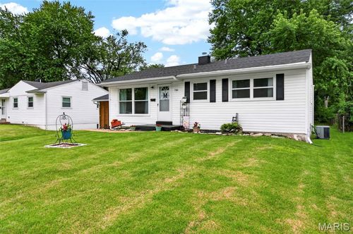 730 Babler Dr, Florissant, MO, 63031-4003 | Card Image