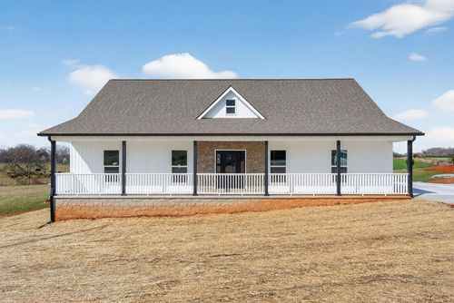 424 Harleys Ridge Rd, Sparta, TN, 38583-3071 | Card Image